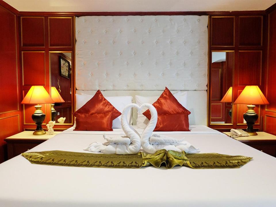 Grand Hill Resort And Spa Nakhon Sawan Exterior foto
